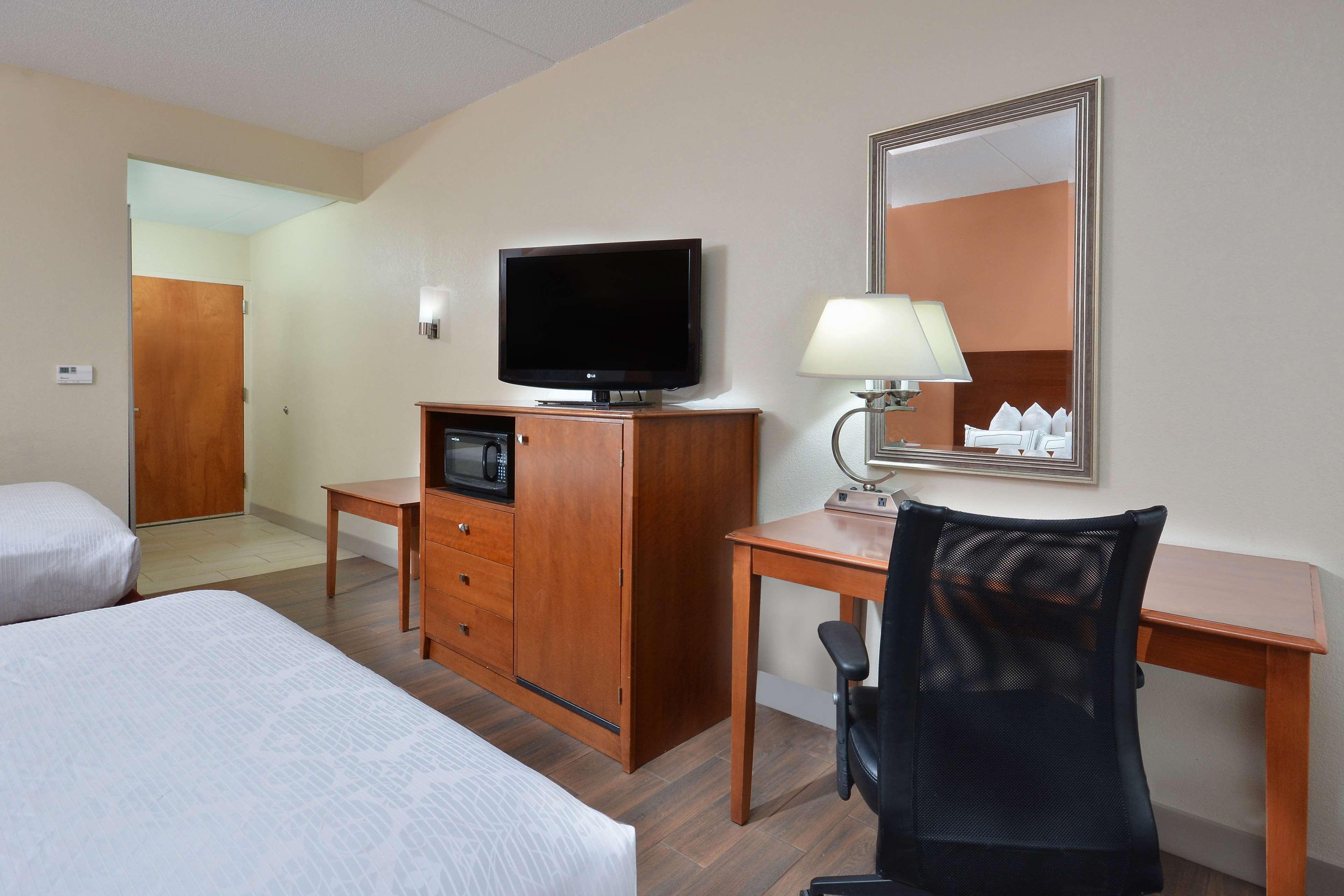 Best Western Plus Wilmington / Wrightsville Beach Exterior foto